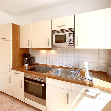 Waldstrasse 2 Ostseestrand Apartman *